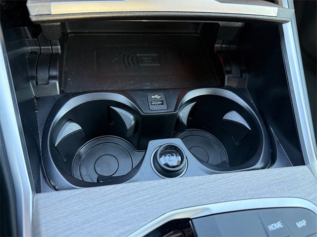 Certified 2025 BMW 330i xDrive Sedan w/ Convenience Package image 34