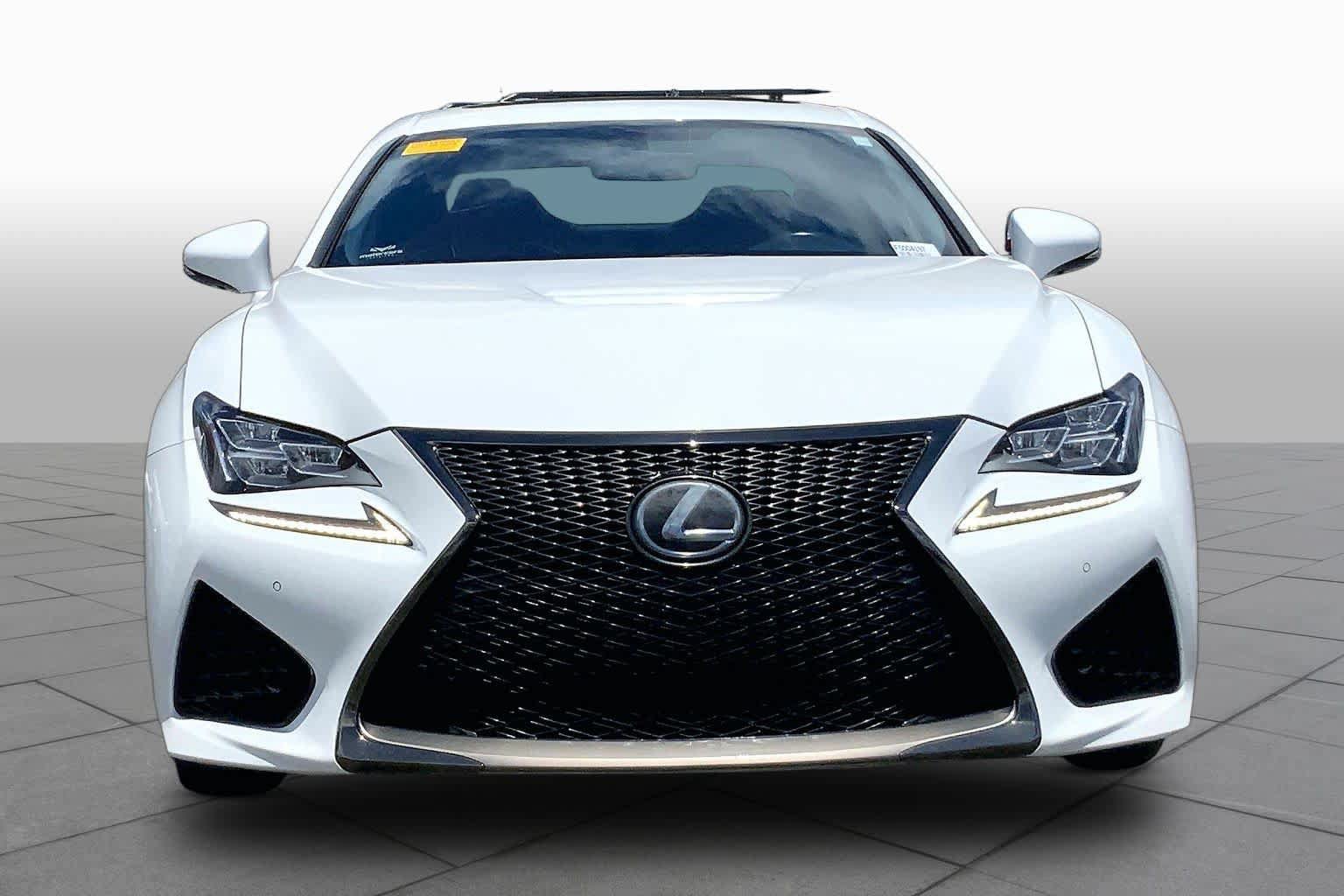 Used 2015 Lexus RC F w/ Premium Package RWD image 3