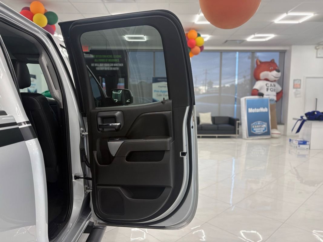 Used 2017 Chevrolet Silverado 1500 LT w/ Rally 2 Edition image 36