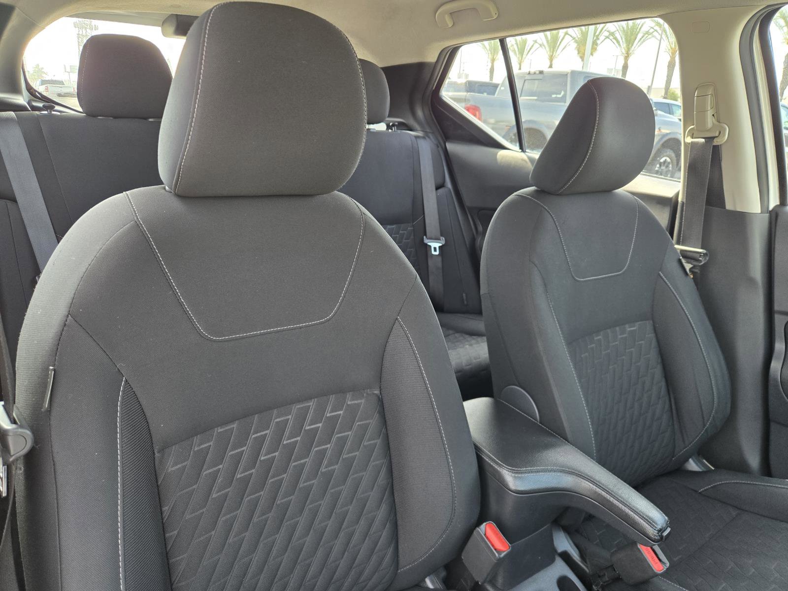 Used 2021 Nissan Kicks S FWD image 31