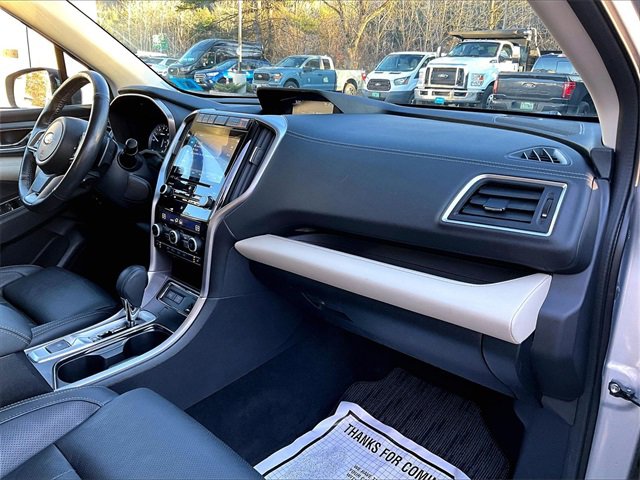 Used 2022 Subaru Ascent Limited image 17