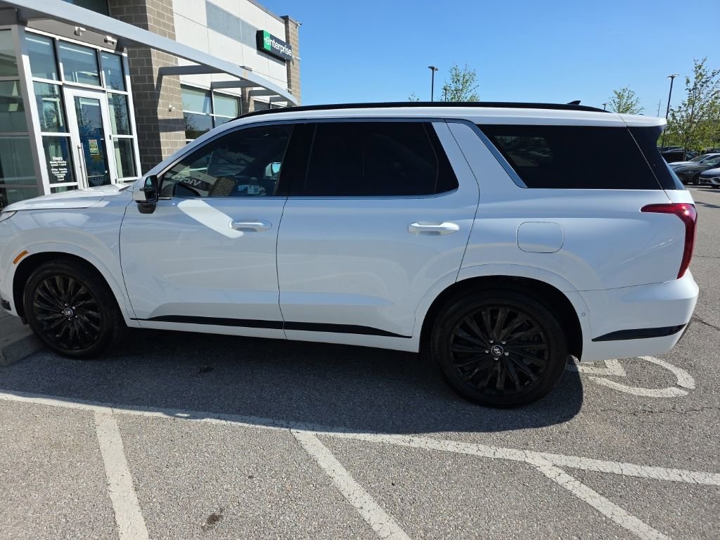 Used 2025 Hyundai Palisade Calligraphy image 6
