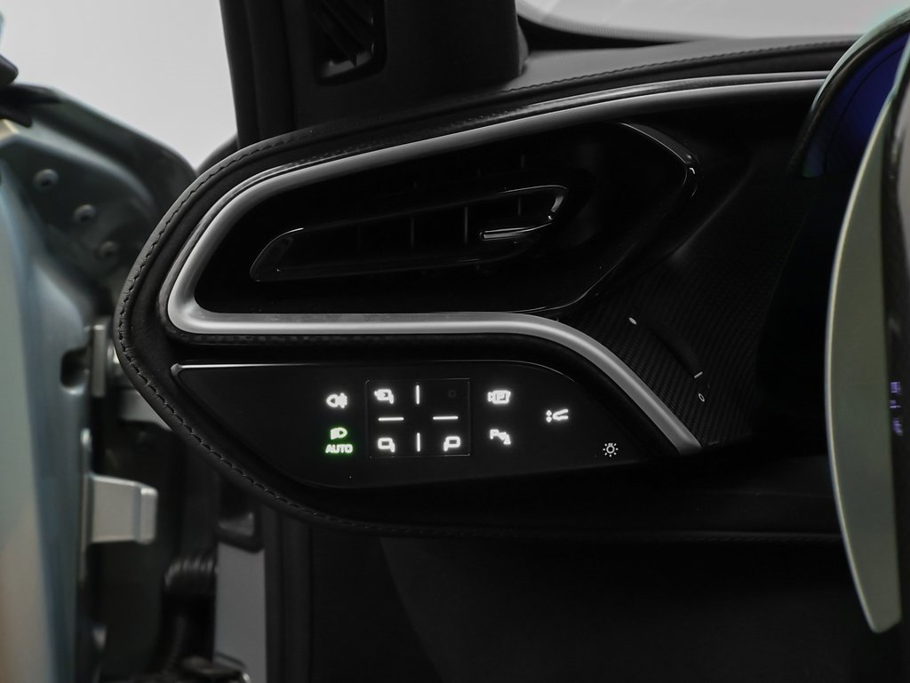 Used 2023 Ferrari 296 GTS image 51