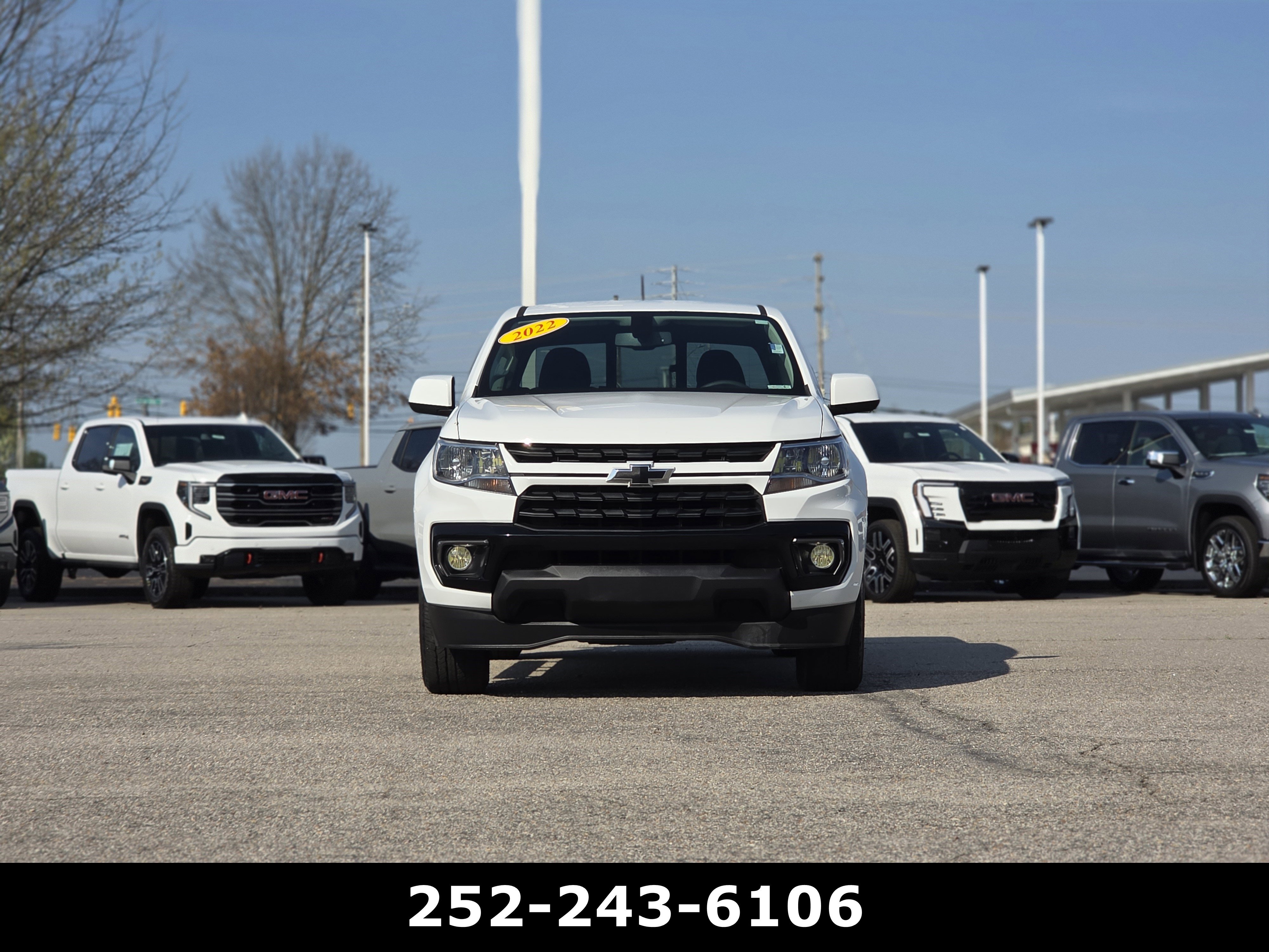 Used 2022 Chevrolet Colorado LT w/ LT Convenience Package RWD image 2