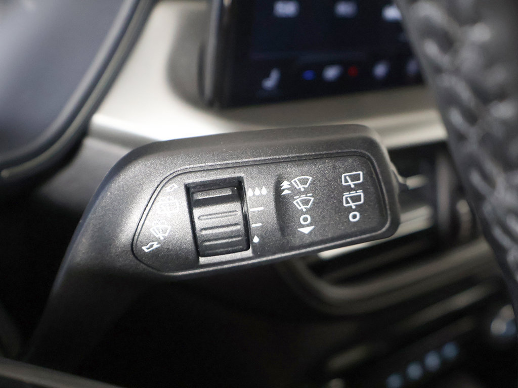 Used 2023 Ford Escape Active w/ Tech Pack #2 AWD/4WD image 39