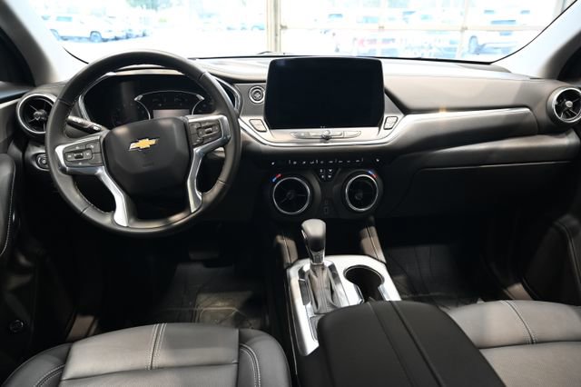 Used 2024 Chevrolet Blazer LT w/ Midnight/Sport Edition image 12