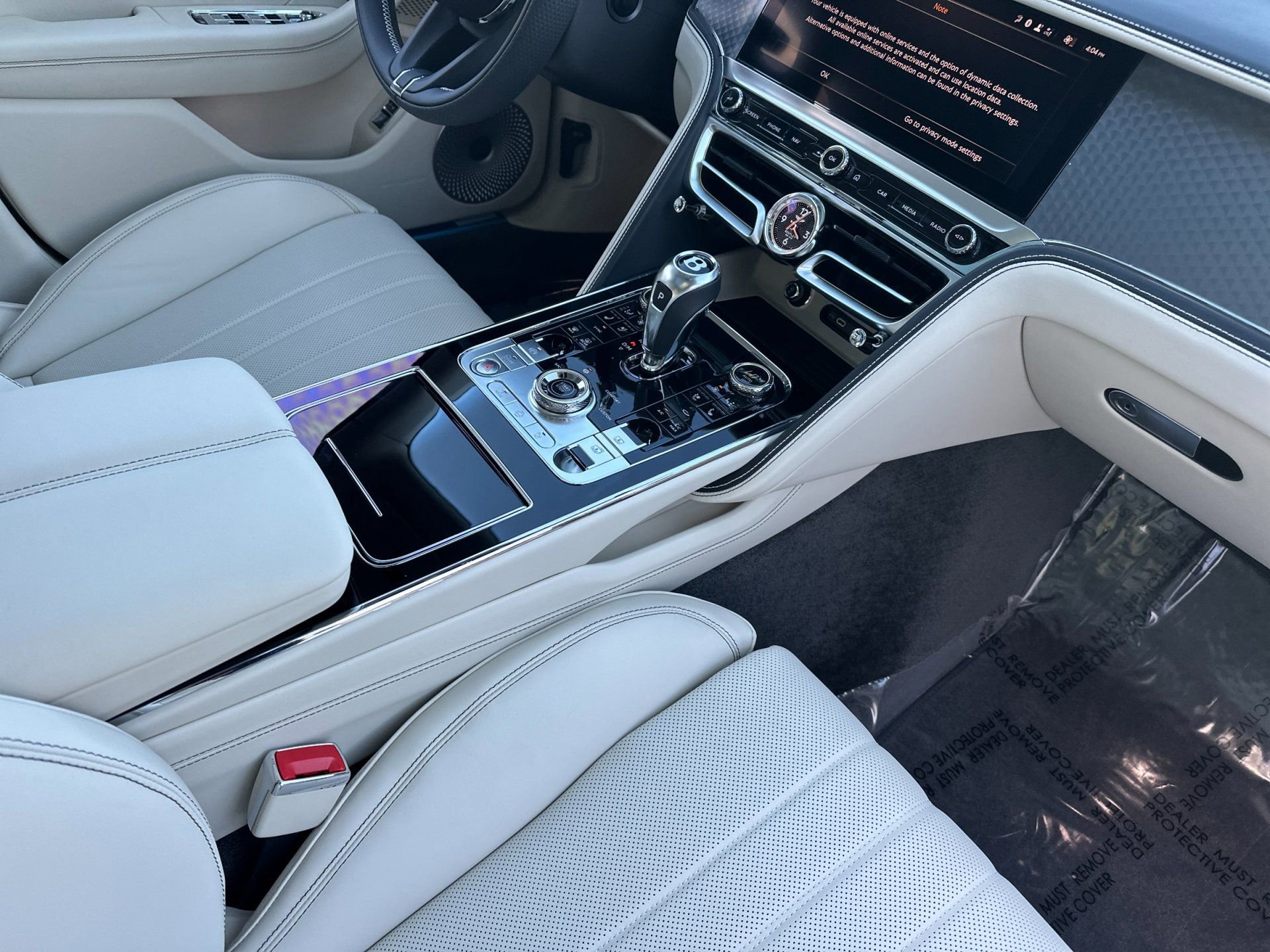 New 2026 Bentley Flying Spur Plug-In Hybrid image 2
