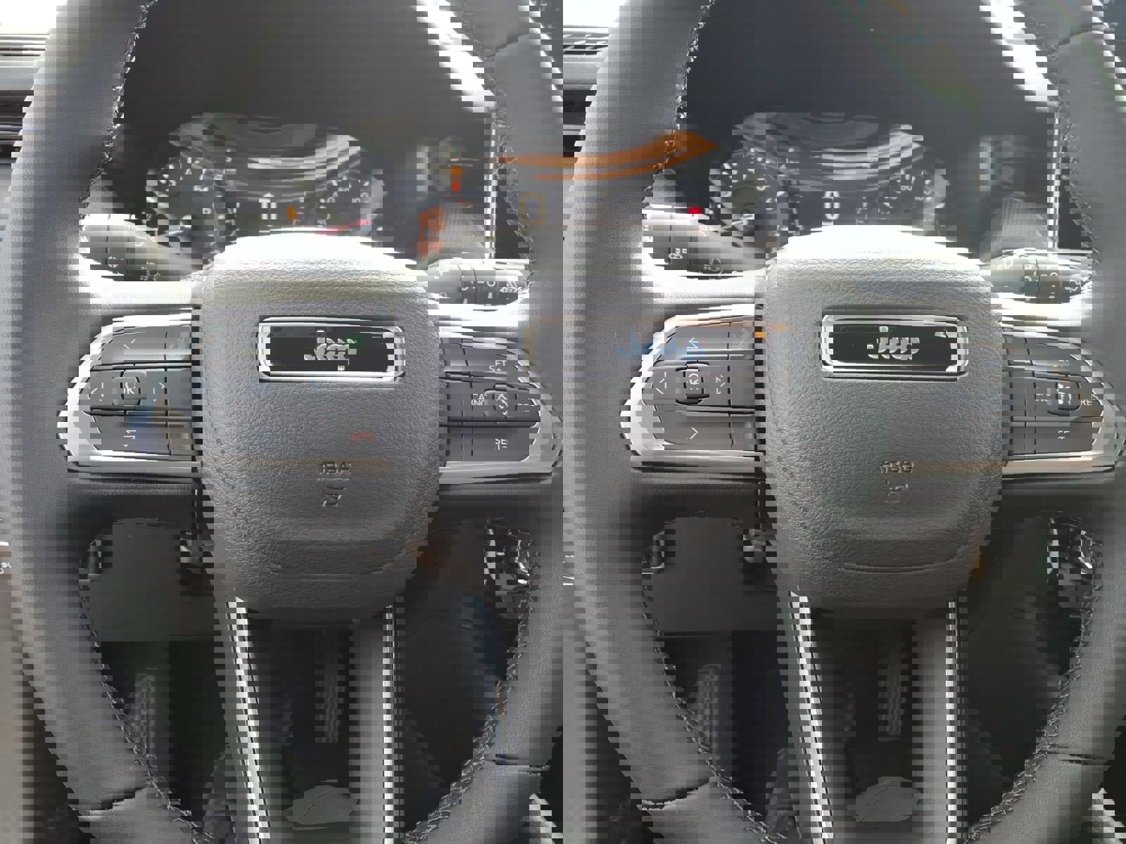 New 2026 Jeep Compass Latitude image 11