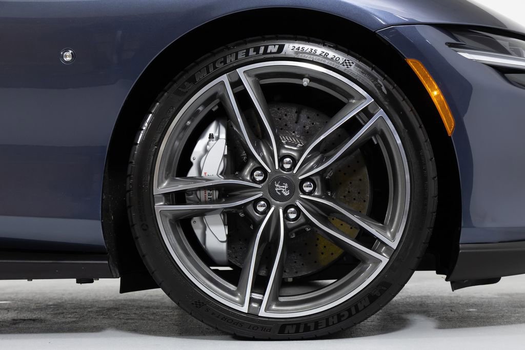 Used 2021 Ferrari Roma image 21