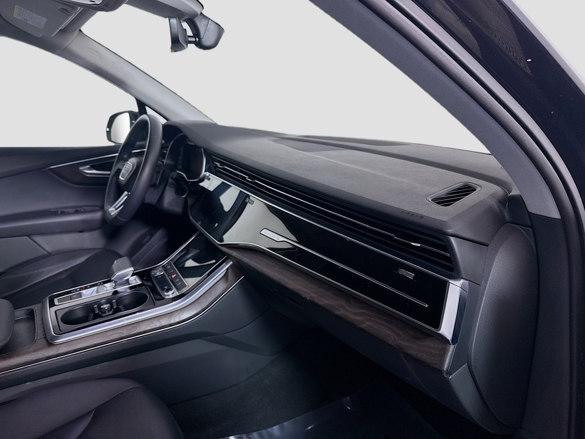 Used 2020 Audi Q7 3.0T Premium w/ Convenience Package image 30