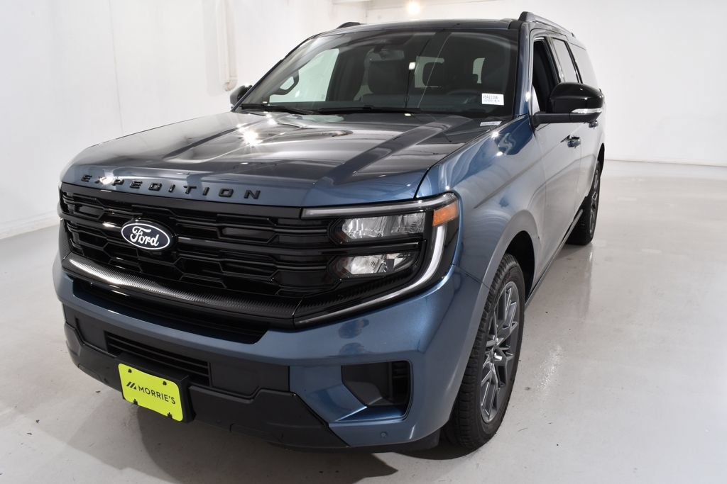 New 2027 Ford Expedition Max Platinum w/ Stealth Appearance Package AWD/4WD image 2