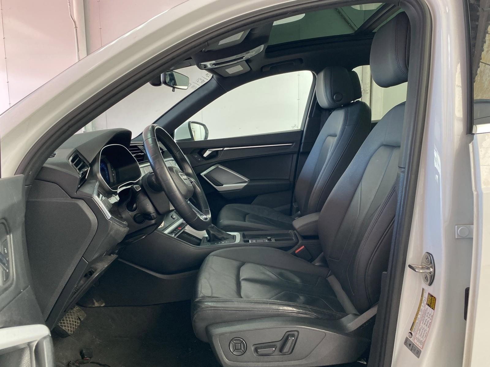 Used 2021 Audi Q3 2.0T Premium image 21