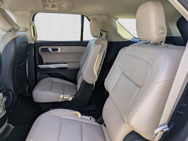 Used 2020 Ford Explorer XLT w/ Equipment Group 202A image 14