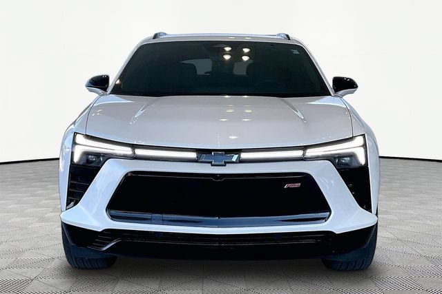 Used 2024 Chevrolet Blazer EV RS AWD/4WD image 2