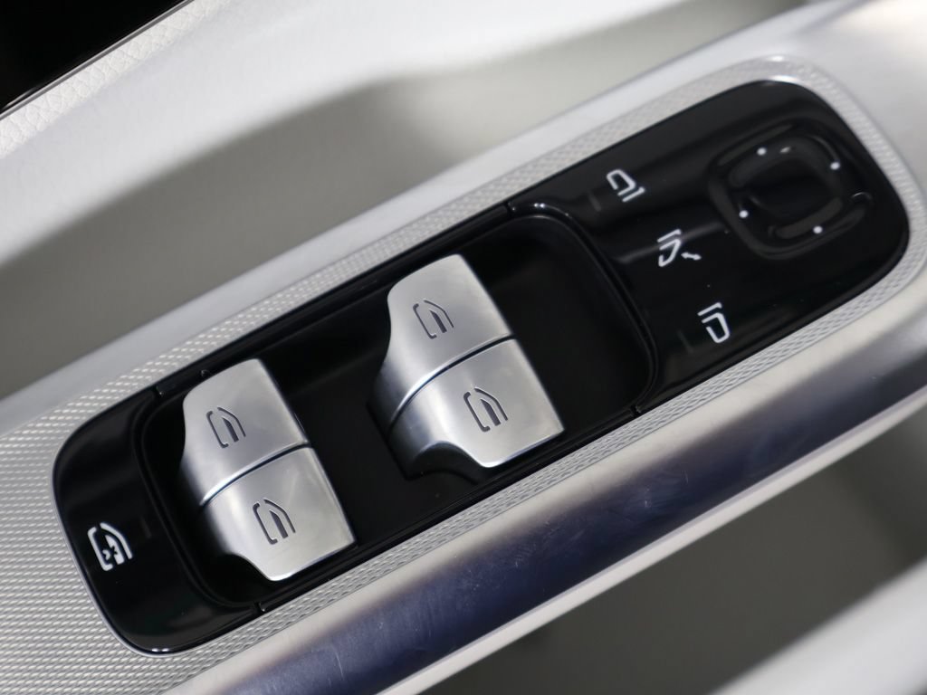 Used 2023 Mercedes-Benz EQE 350+ 4MATIC SUV w/ Exclusive Trim Package image 42