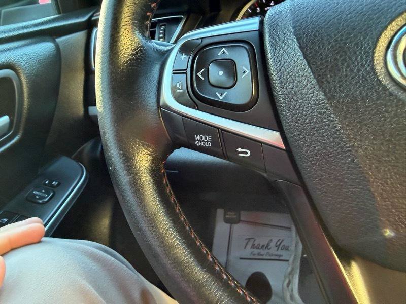 Used 2016 Toyota Camry SE FWD image 91