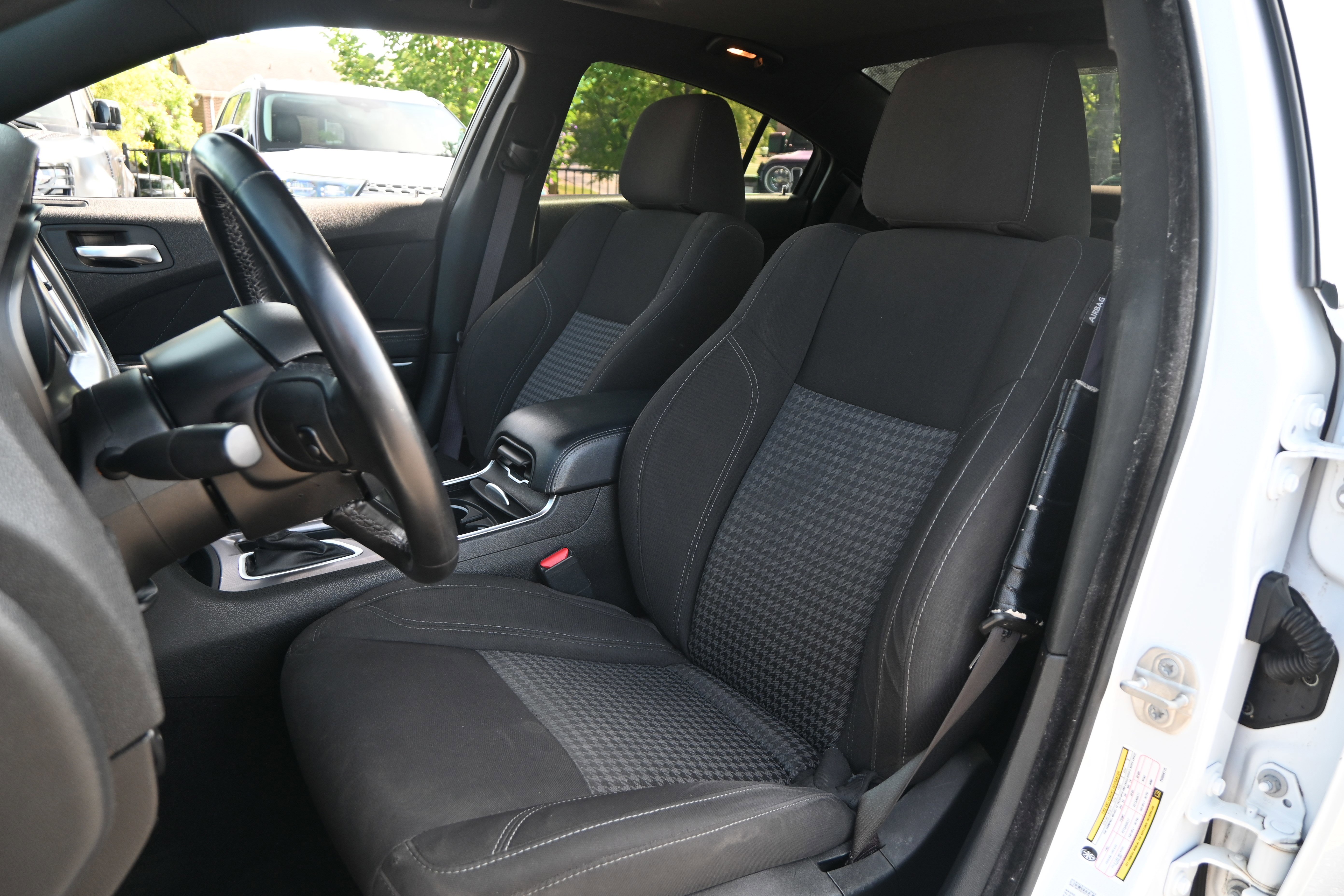 Used 2023 Dodge Charger SXT RWD image 14
