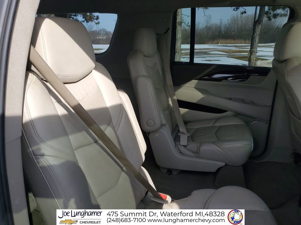 Certified 2016 Cadillac Escalade ESV Luxury image 29