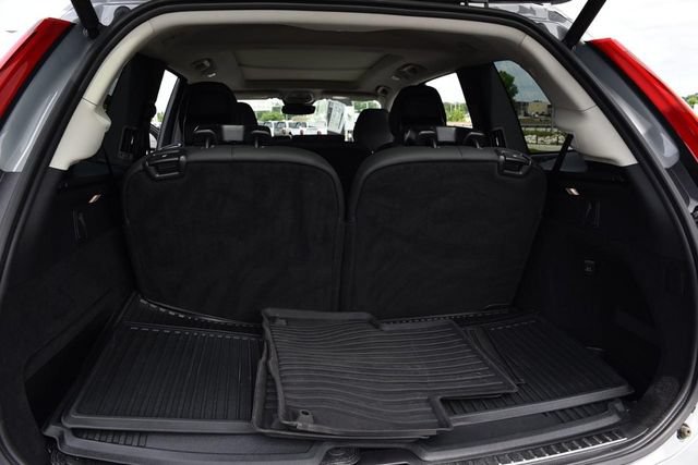 Used 2025 Volvo XC90 B6 Plus w/ Protection Package Premier AWD/4WD image 24