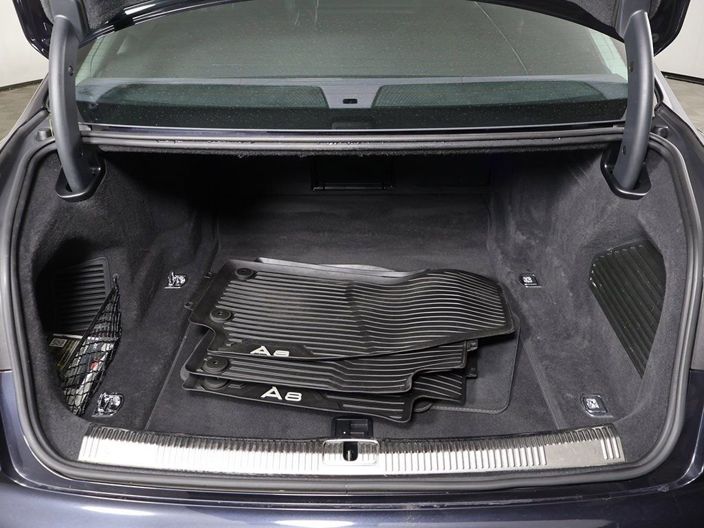 Used 2021 Audi A8 L 3.0T w/ Executive Plus Package image 20