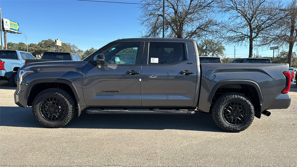New 2026 Toyota Tundra SR5 image 4