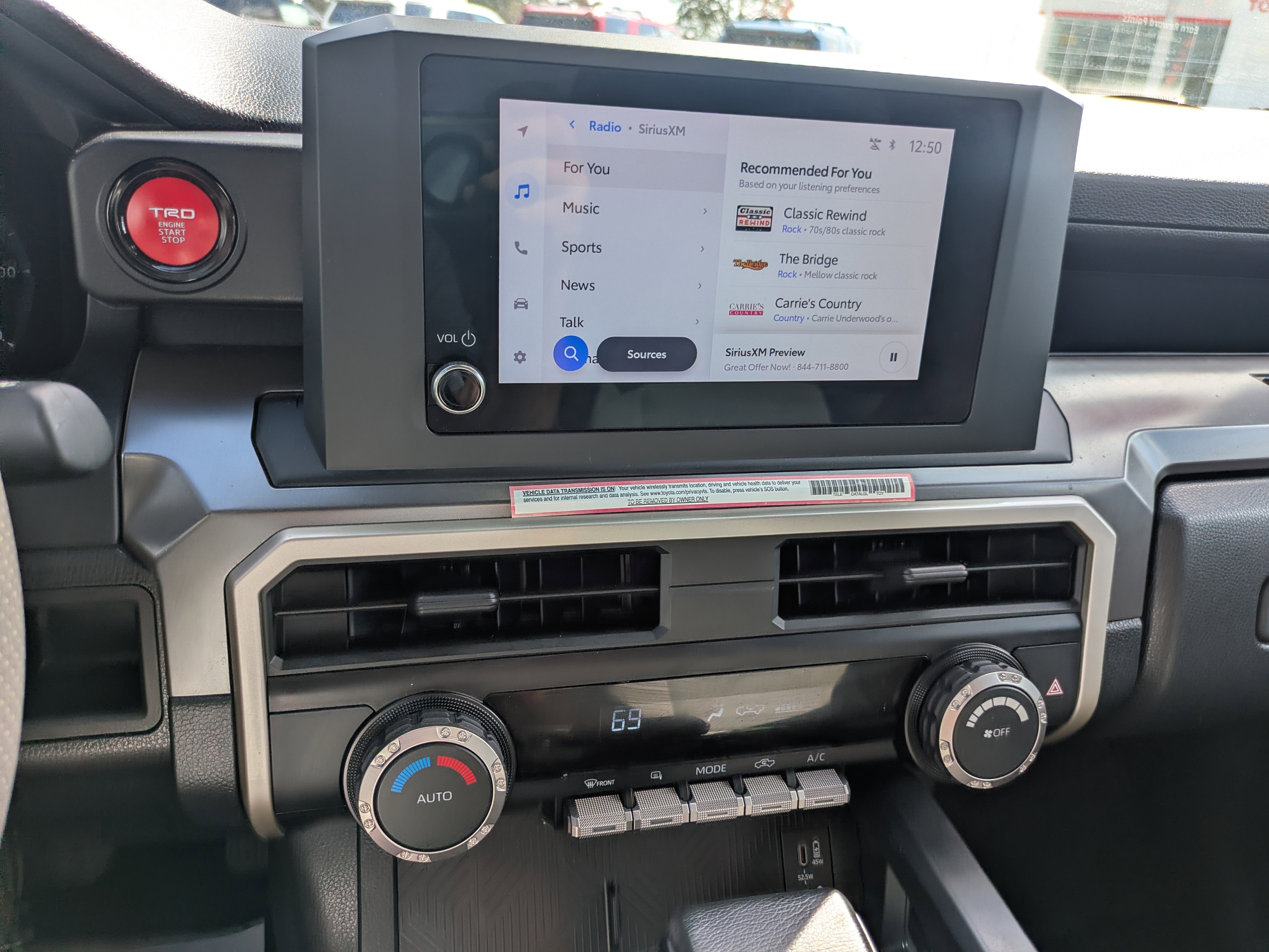 Used 2024 Toyota Tacoma TRD Off-Road image 15