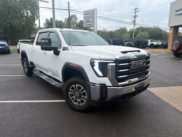 Used 2025 GMC Sierra 2500 SLE w/ SLE Value Package; AWD/4WD image 3