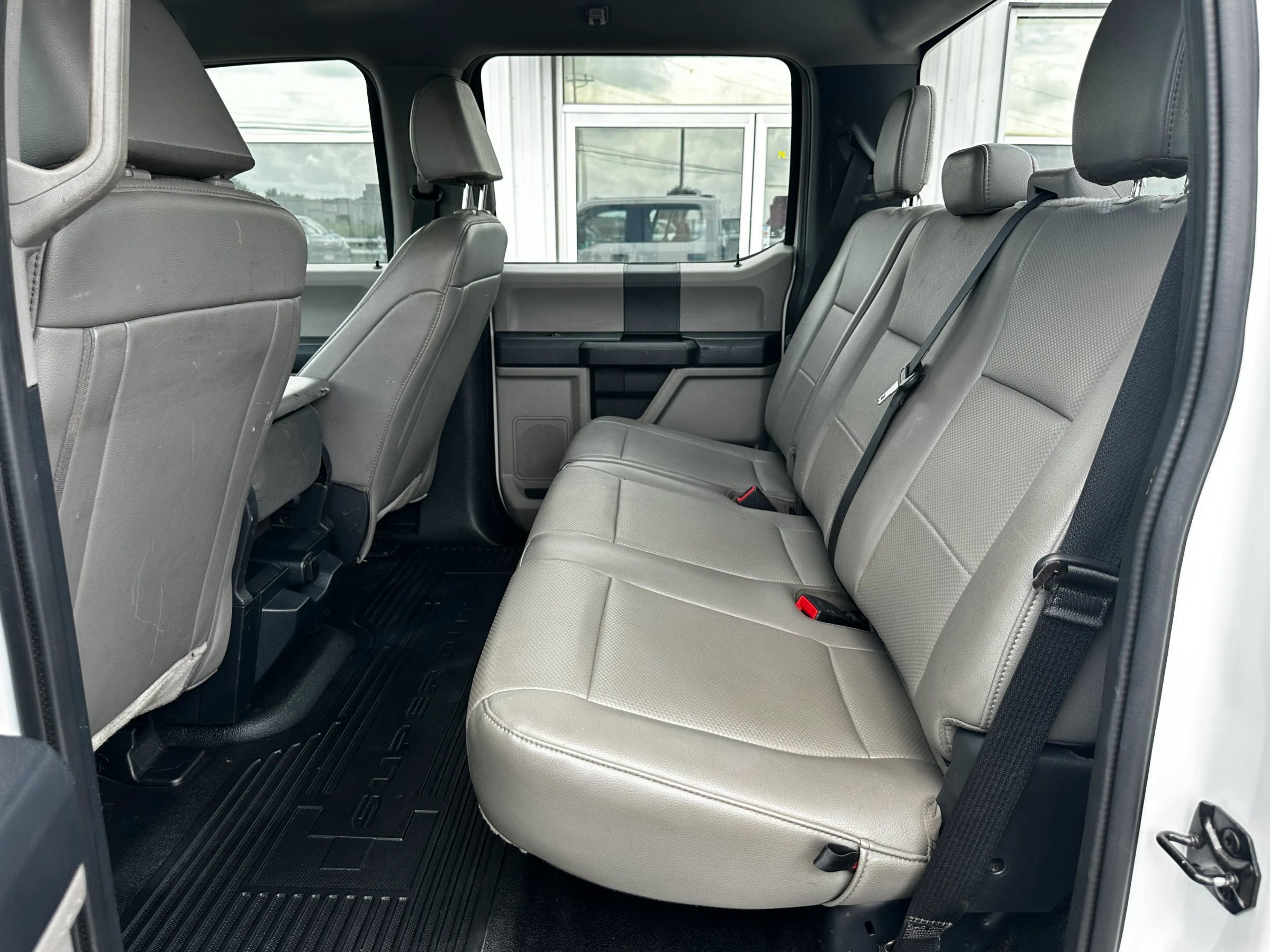 Used 2022 Ford F250 XL w/ Power Equipment Group image 29