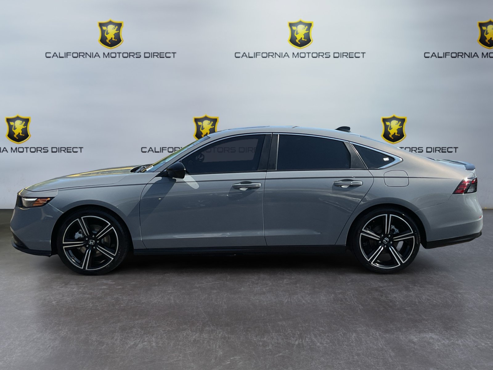 Used 2024 Honda Accord Sport image 8