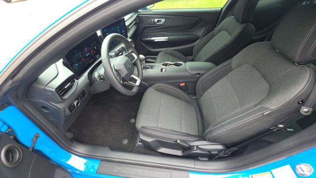 Used 2025 Ford Mustang GT image 13