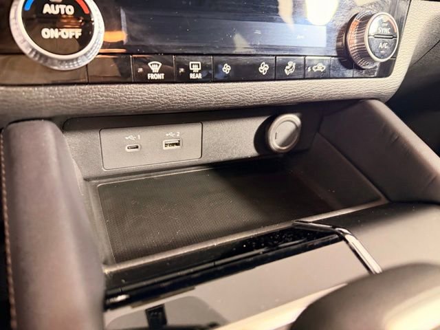 Used 2024 Mitsubishi Outlander ES image 23