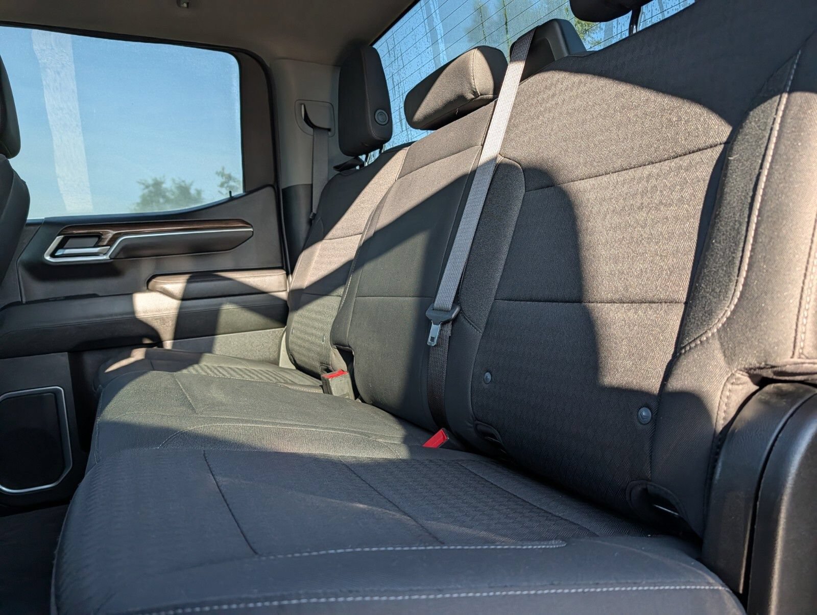 Used 2022 Chevrolet Silverado 1500 LT RWD image 25
