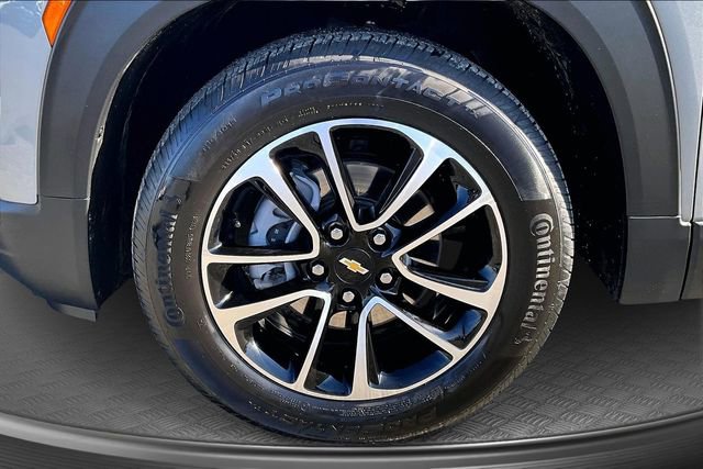 Used 2025 Chevrolet TrailBlazer LT image 30