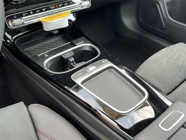 Certified 2025 Mercedes-Benz CLA 250 4MATIC image 28