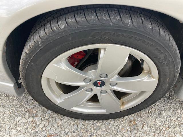 Used 2005 Pontiac GTO image 8