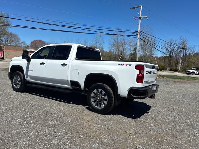 Used 2024 Chevrolet Silverado 2500 Custom w/ Custom Convenience Package AWD/4WD image 3