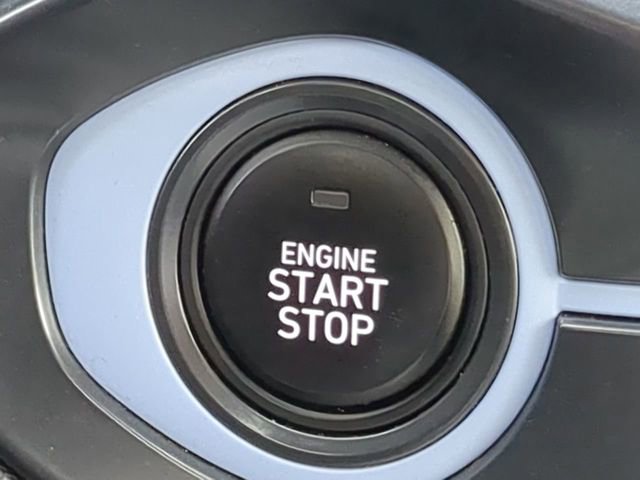 Used 2022 Hyundai Veloster N Base image 33