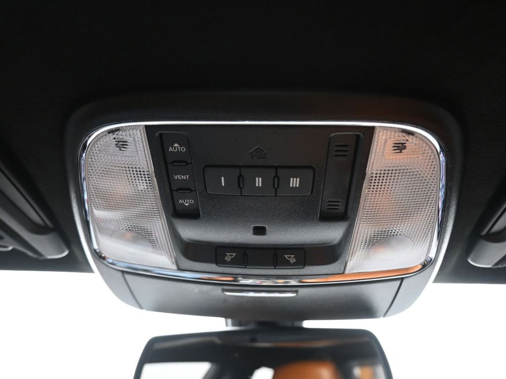 Used 2021 Dodge Charger SRT Hellcat w/ Harman/Kardon Audio Group image 25