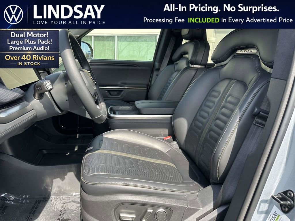 Used 2025 Rivian R1S Adventure AWD/4WD image 11