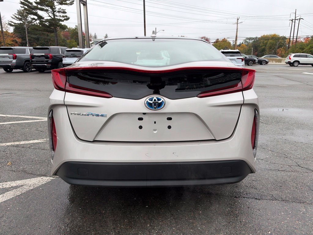 Used 2021 Toyota Prius Prime LE FWD image 6