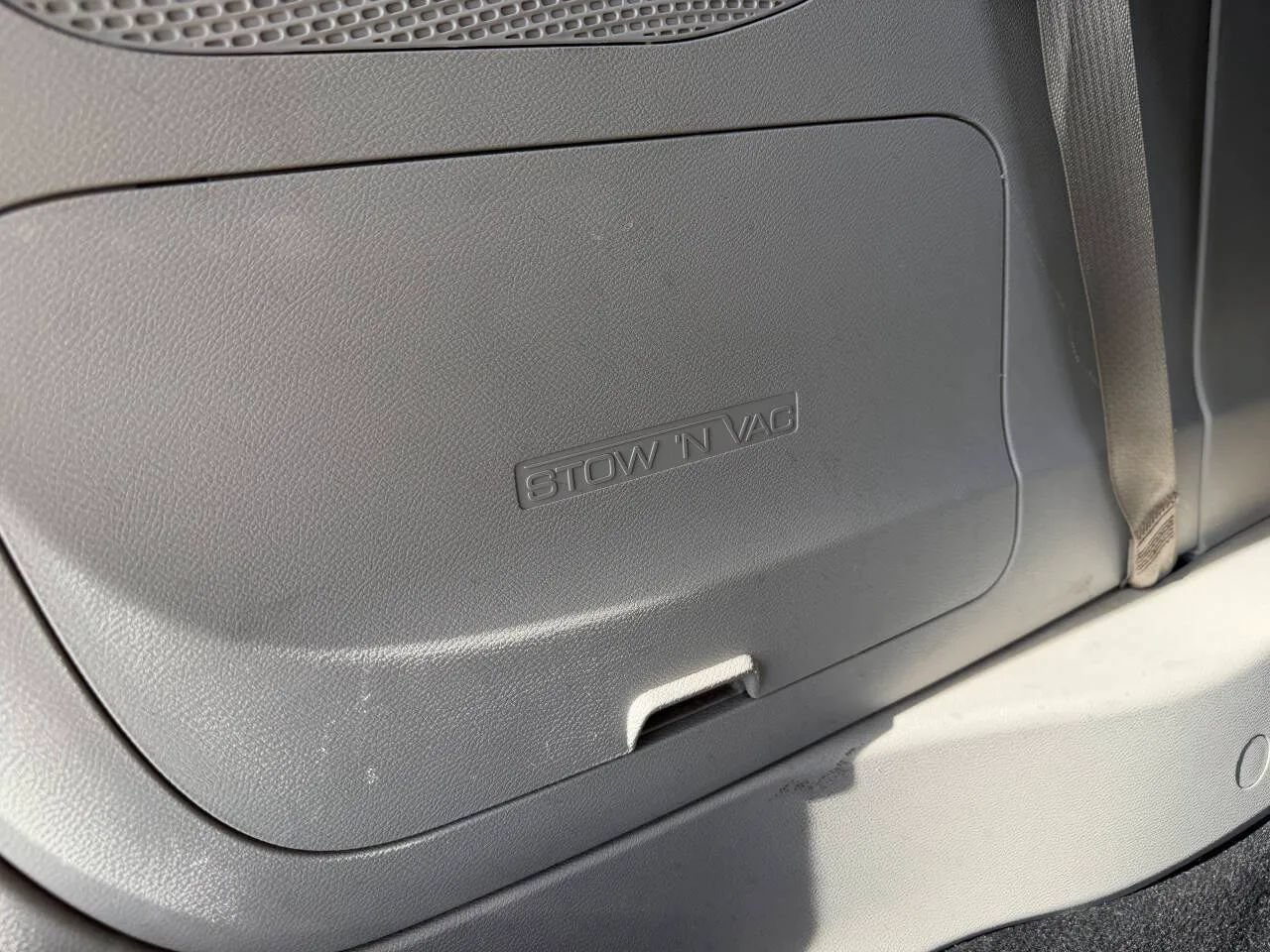 Used 2022 Chrysler Pacifica Limited FWD image 26