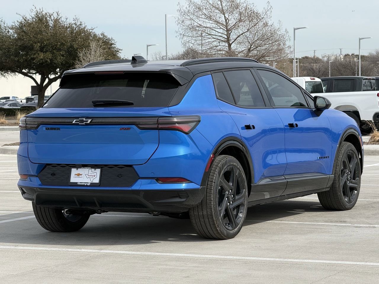 New 2026 Chevrolet Equinox EV RS FWD image 4