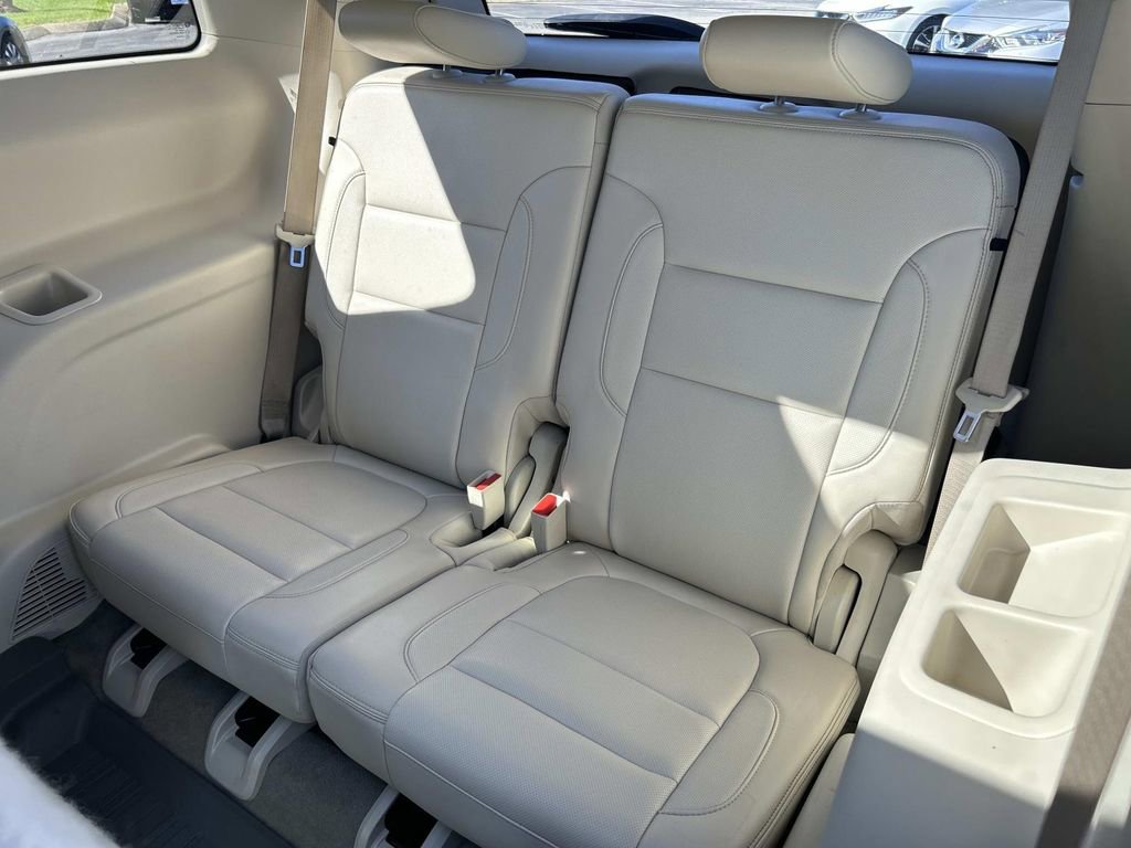 Used 2020 GMC Acadia Denali w/ LPO, Floor Liner Package image 21