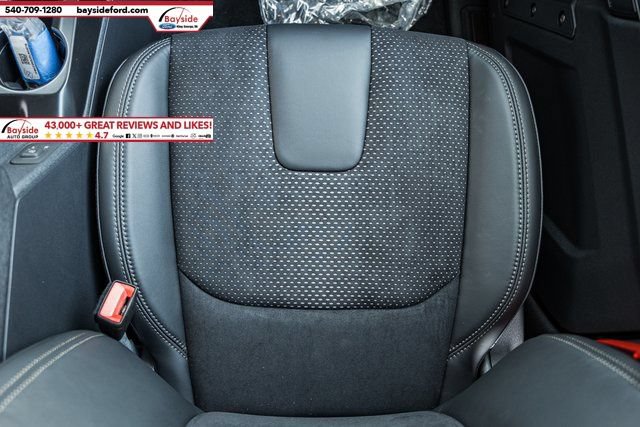 New 2025 Ford Bronco Raptor w/ Interior Carbon Fiber Pack AWD/4WD image 43