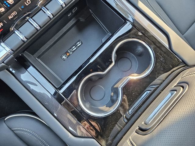 New 2026 GMC Yukon Elevation w/ Elevation Premium Package image 16