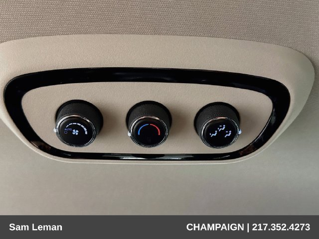 Used 2021 Dodge Durango SXT RWD image 23