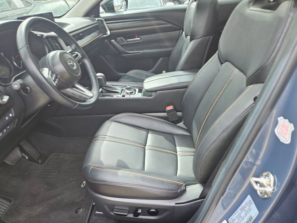 Used 2025 MAZDA CX-50 AWD 2.5 Hybrid w/ Premium Pkg image 11