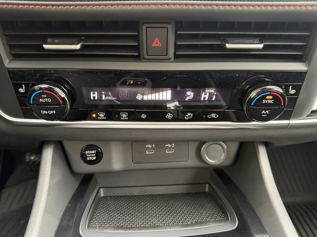 Used 2026 Nissan Rogue SV AWD/4WD image 22