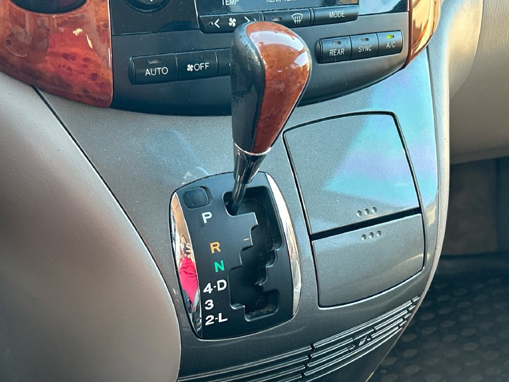 Used 2007 Toyota Sienna XLE FWD image 23
