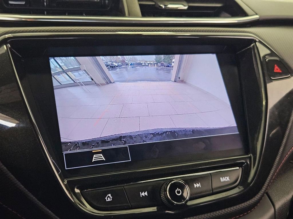 Used 2023 Chevrolet TrailBlazer RS w/ Sun and Liftgate Package image 19